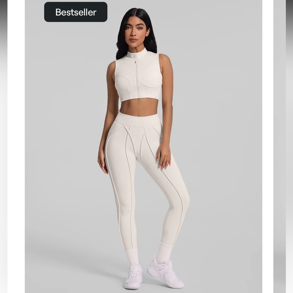 Better Me Contour Stitch Leggings in Ivory
